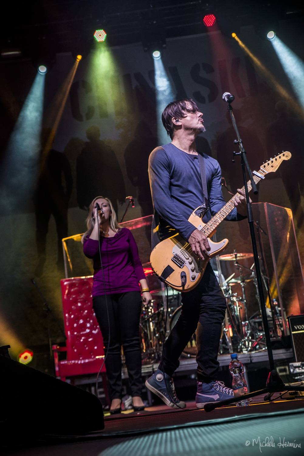 Potřetí aplaudovalo koncertu Chinaski plné Forum Karlín