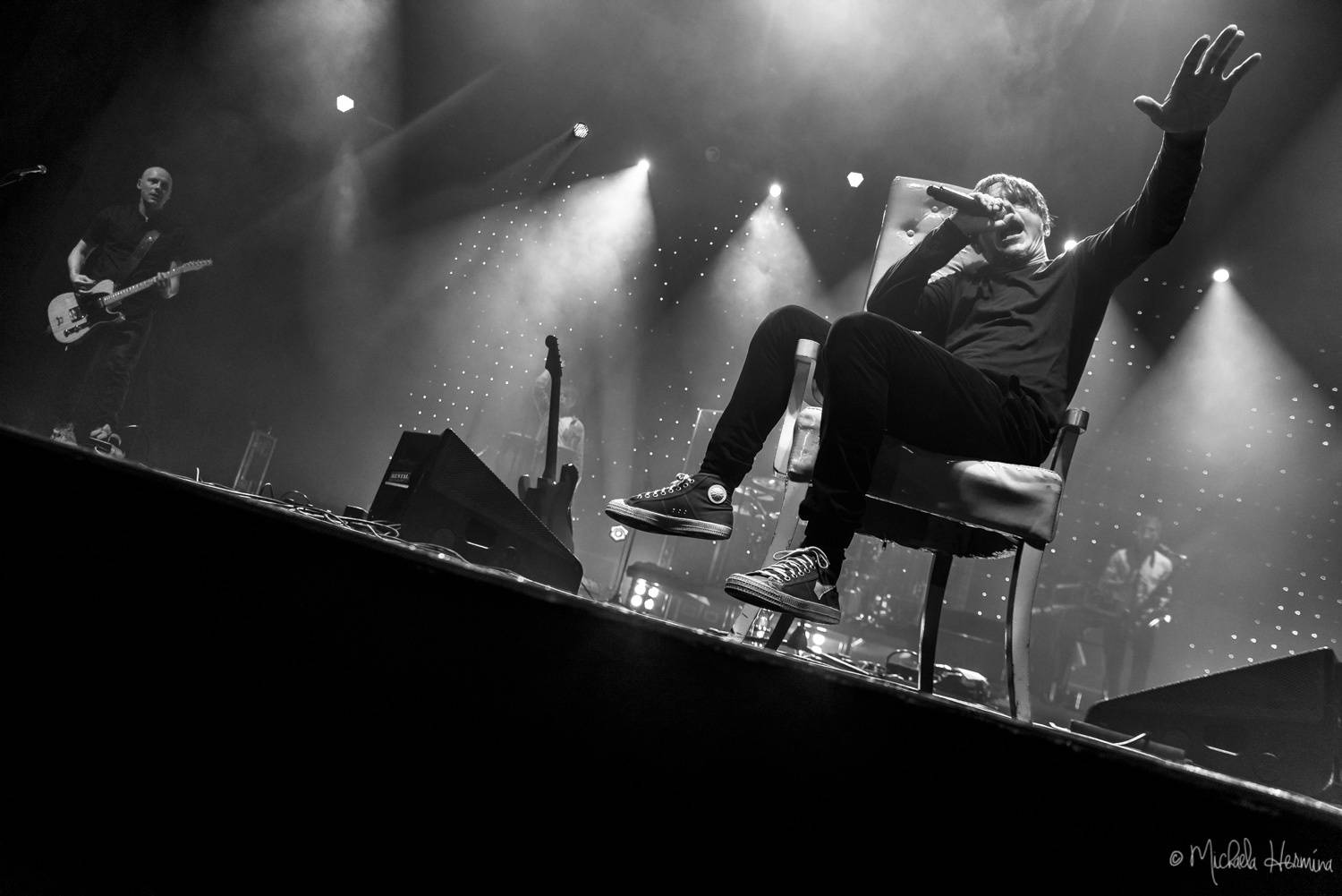 Potřetí aplaudovalo koncertu Chinaski plné Forum Karlín