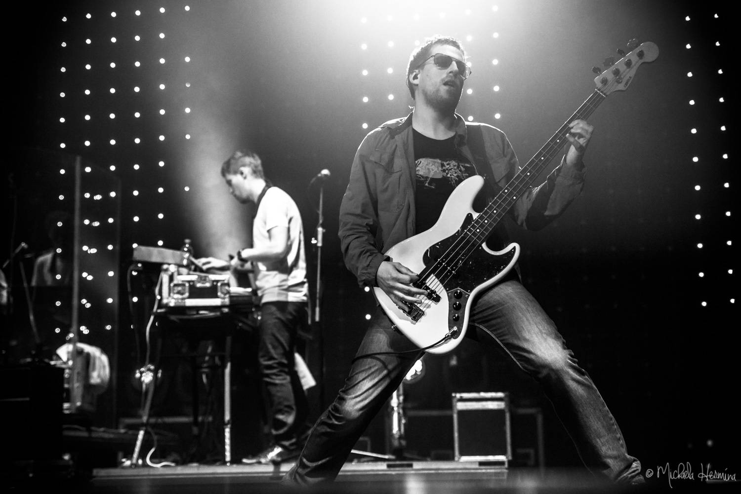 Potřetí aplaudovalo koncertu Chinaski plné Forum Karlín