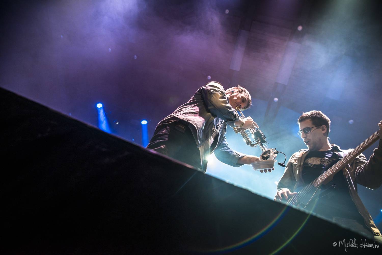 Potřetí aplaudovalo koncertu Chinaski plné Forum Karlín