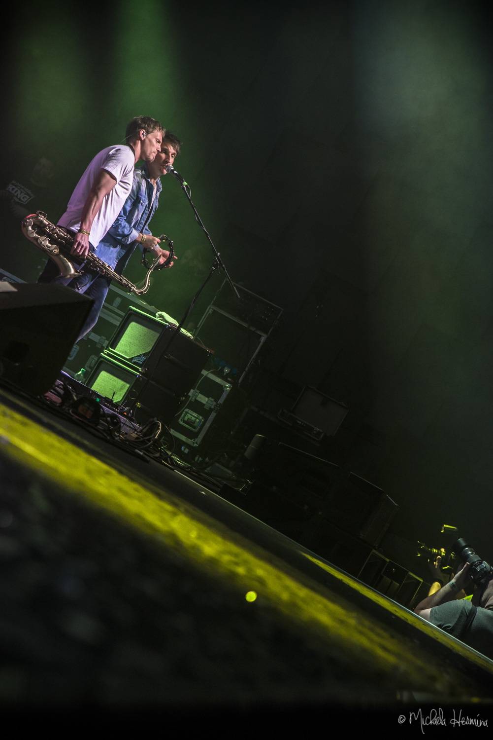 Potřetí aplaudovalo koncertu Chinaski plné Forum Karlín