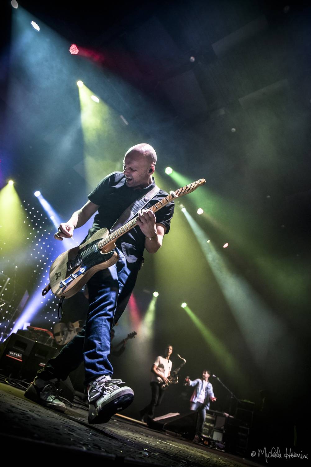 Potřetí aplaudovalo koncertu Chinaski plné Forum Karlín