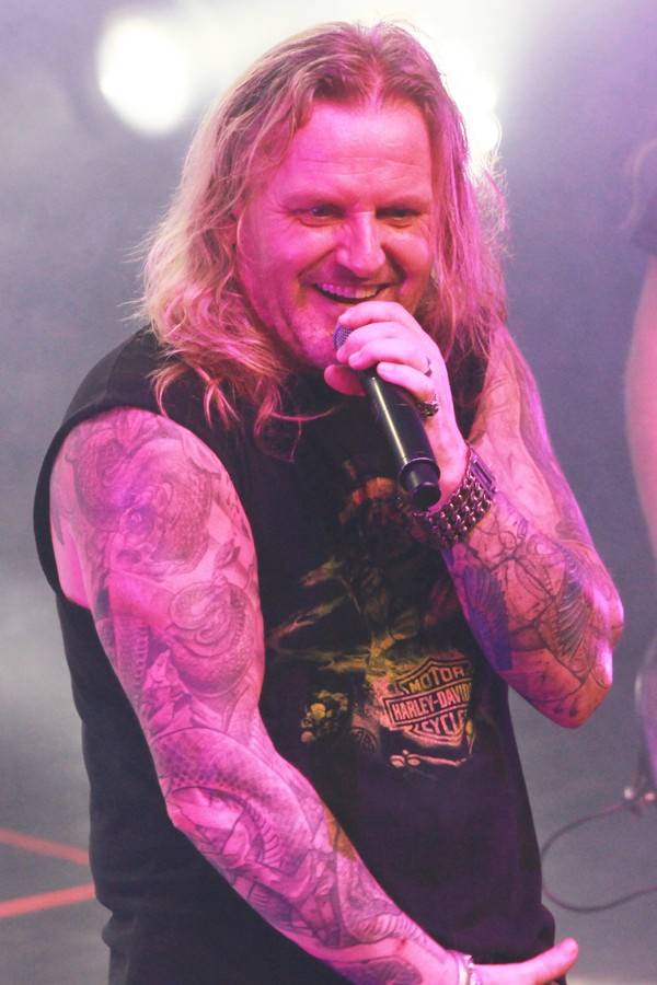 Z O2 areny rovnou do klubu: Kabát vyprodal brněnské Sono centrum