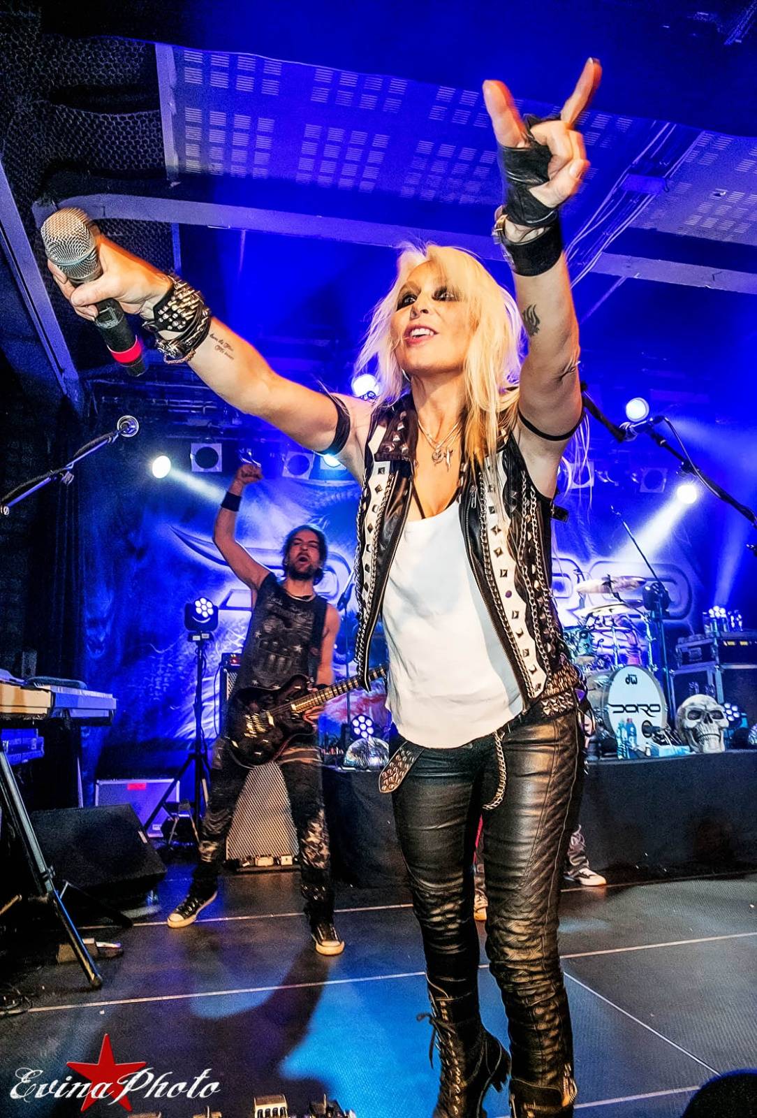 Doro Pesch ví, jak vyzrát na věk. V Praze řádila jako zamlada