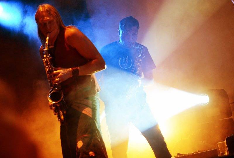 Čankišou křtili v Brně desku šamanovicí