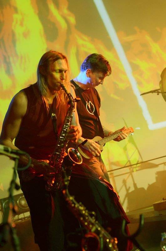 Čankišou křtili v Brně desku šamanovicí