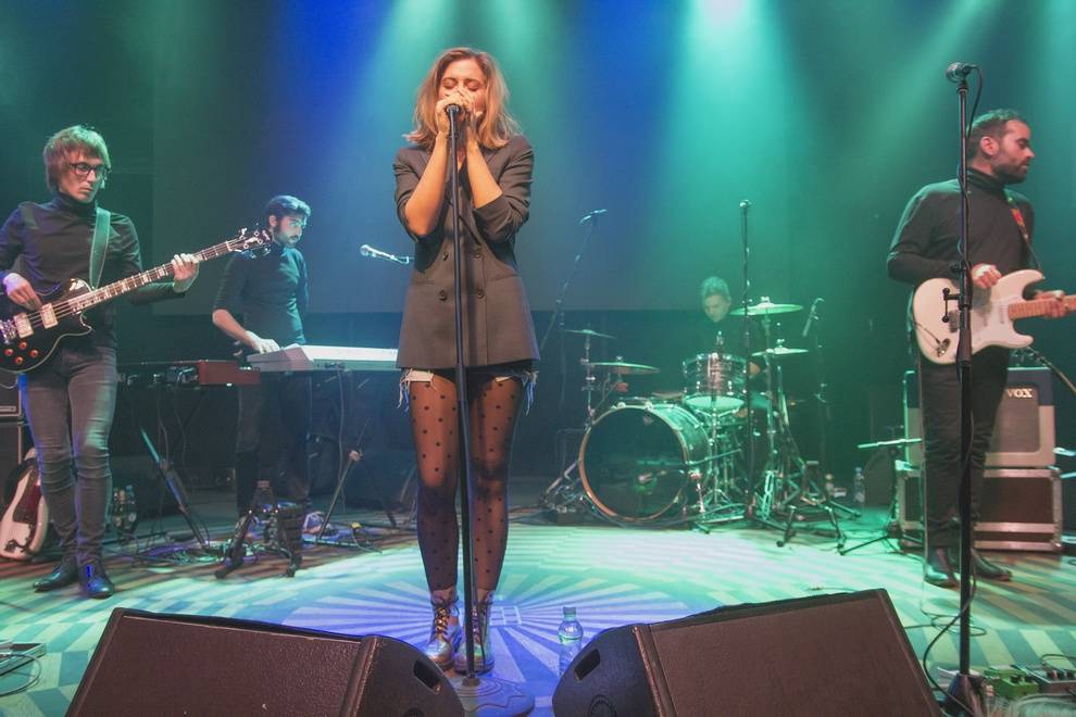 Emma Smetana křtila nový klip v Lucerna Music Baru. A byla skvělá