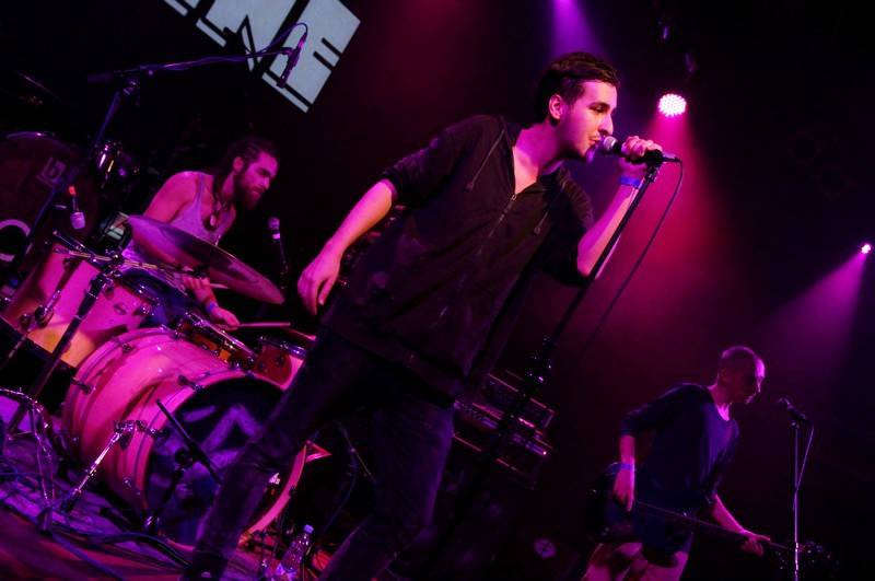 Před Vánoci drnčili v Lucerna Music Baru The Snuff, výtěžek šel na charitu