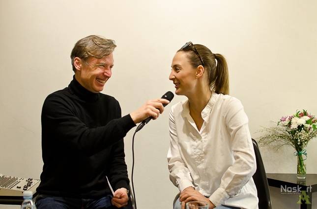 Barbora Poláková není Nafrněná, podepsala desku a pozvala na Žebřík