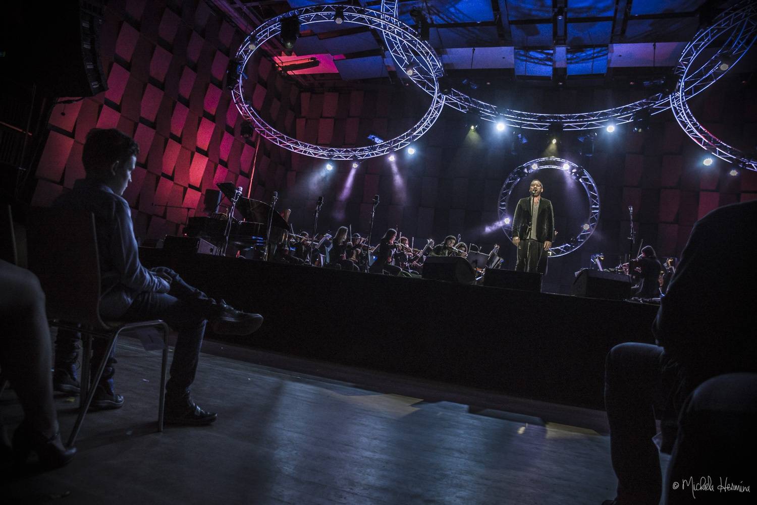 V Karlíně zářily vánoční hvězdy - Chinaski, Miro Žbirka, Michal Hrůza či Marek Ztracený