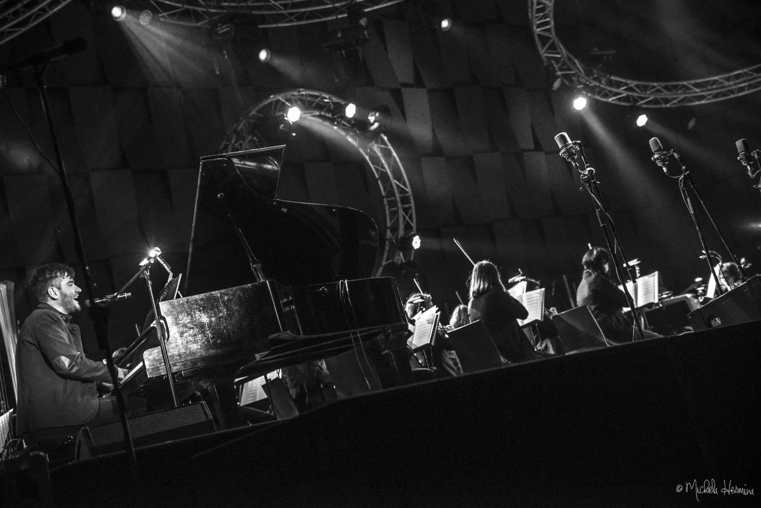 V Karlíně zářily vánoční hvězdy - Chinaski, Miro Žbirka, Michal Hrůza či Marek Ztracený