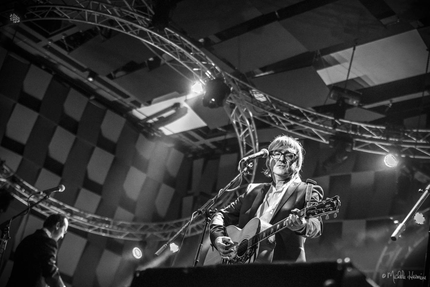 V Karlíně zářily vánoční hvězdy - Chinaski, Miro Žbirka, Michal Hrůza či Marek Ztracený