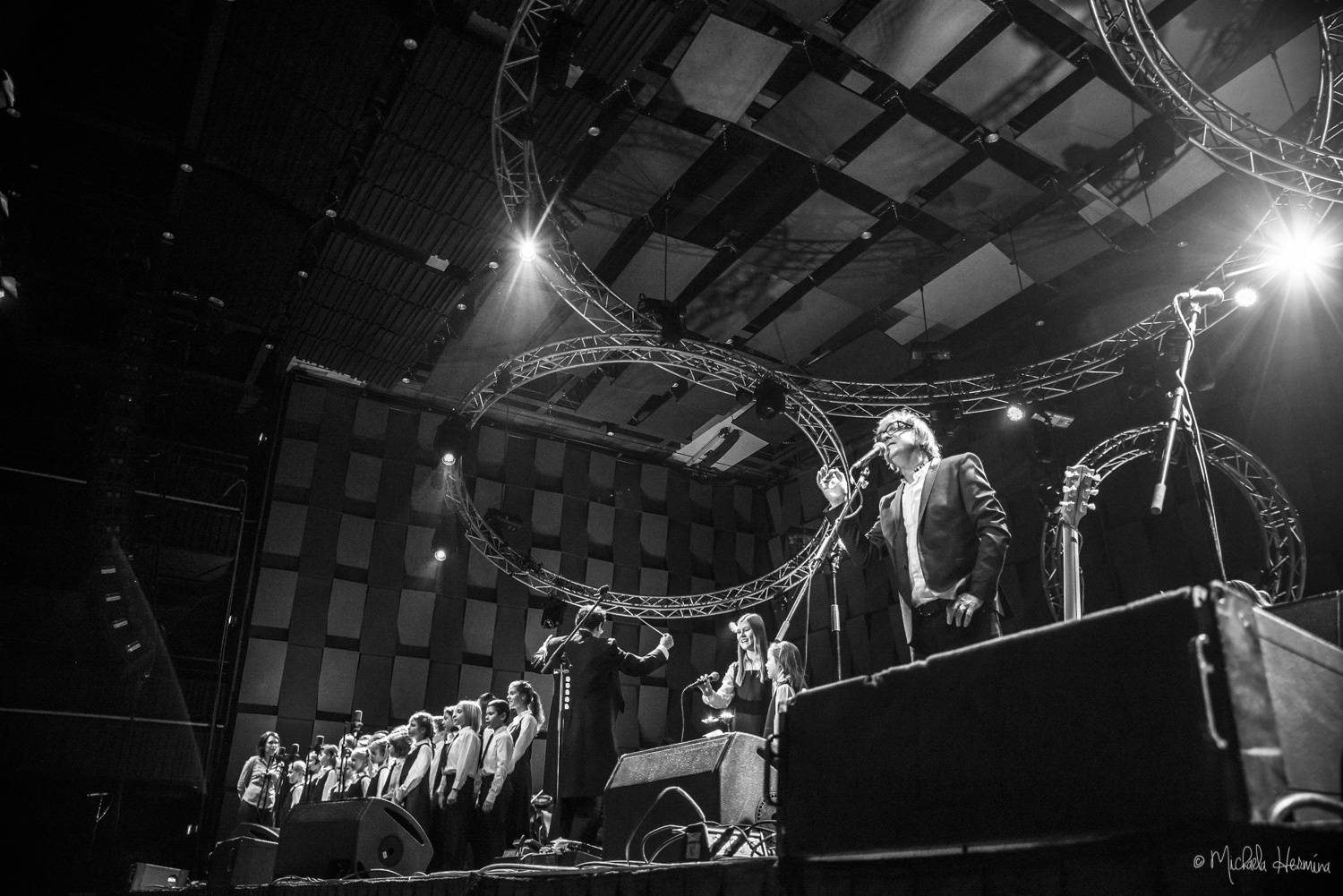 V Karlíně zářily vánoční hvězdy - Chinaski, Miro Žbirka, Michal Hrůza či Marek Ztracený