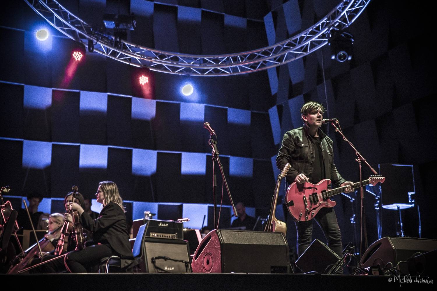 V Karlíně zářily vánoční hvězdy - Chinaski, Miro Žbirka, Michal Hrůza či Marek Ztracený