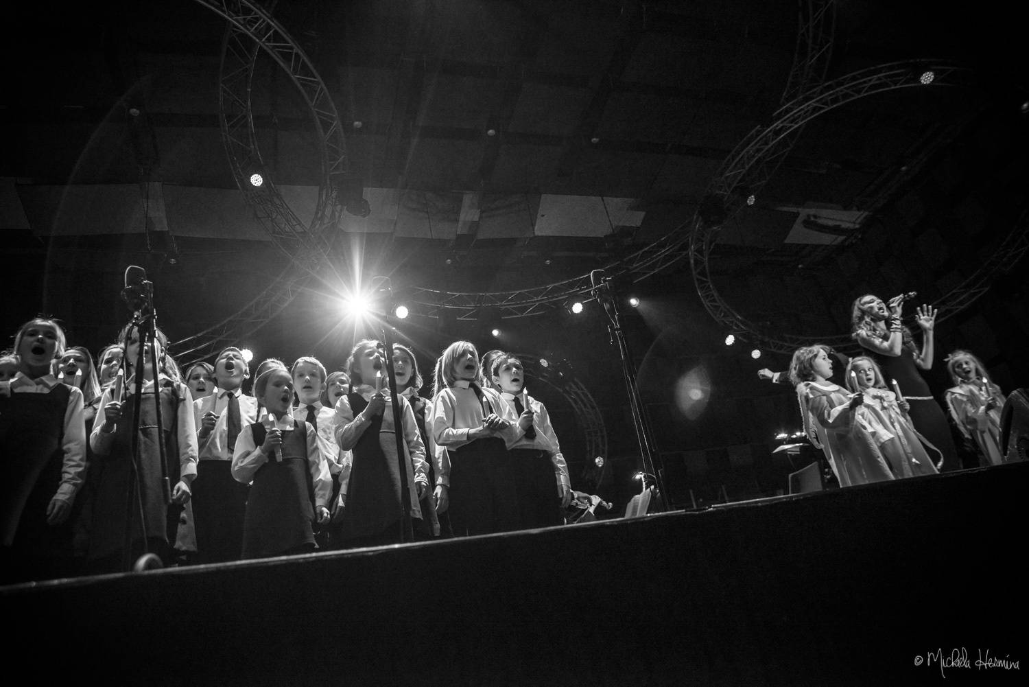 V Karlíně zářily vánoční hvězdy - Chinaski, Miro Žbirka, Michal Hrůza či Marek Ztracený