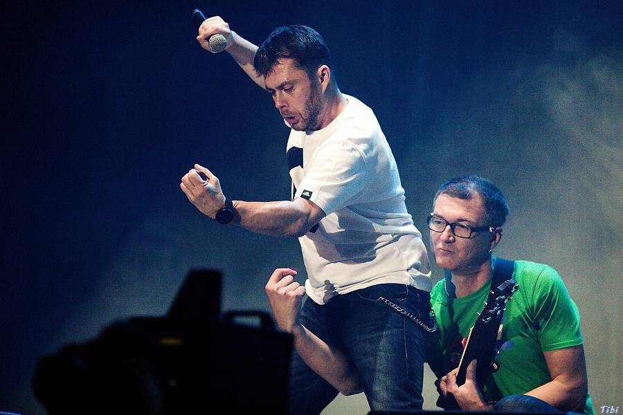 S kapelou Tři sestry na zkoušce, v zákulisí i na velkém koncertě v O2 areně