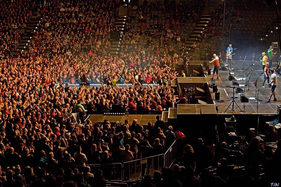 S kapelou Tři sestry na zkoušce, v zákulisí i na velkém koncertě v O2 areně