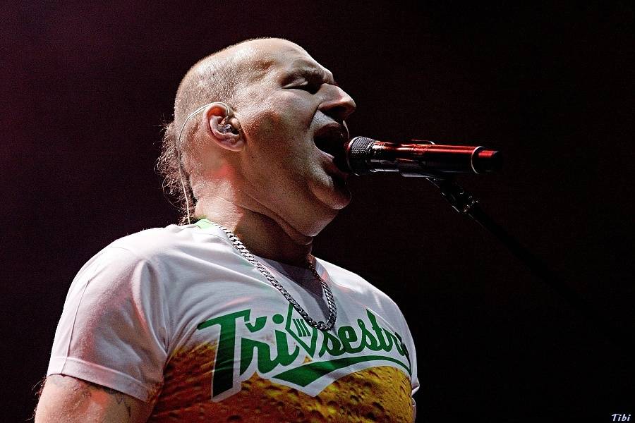 S kapelou Tři sestry na zkoušce, v zákulisí i na velkém koncertě v O2 areně