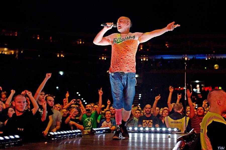 S kapelou Tři sestry na zkoušce, v zákulisí i na velkém koncertě v O2 areně