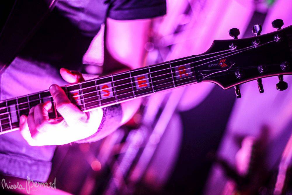 Dymytry mají za sebou 100 koncertů, rozdávali dárky a pozvali malého metalistu na pódium