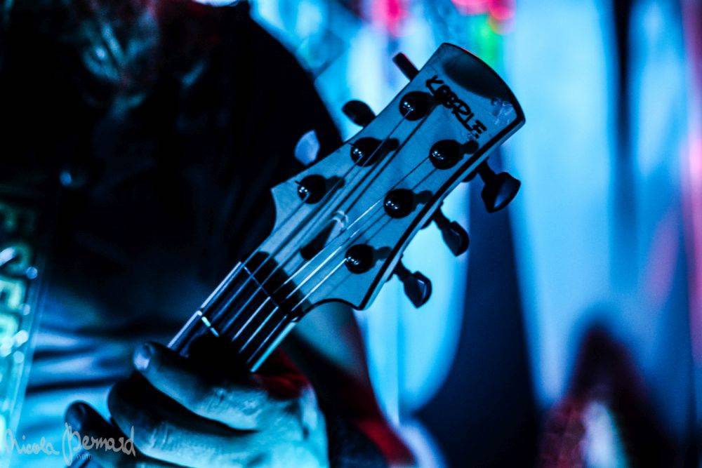 Dymytry mají za sebou 100 koncertů, rozdávali dárky a pozvali malého metalistu na pódium