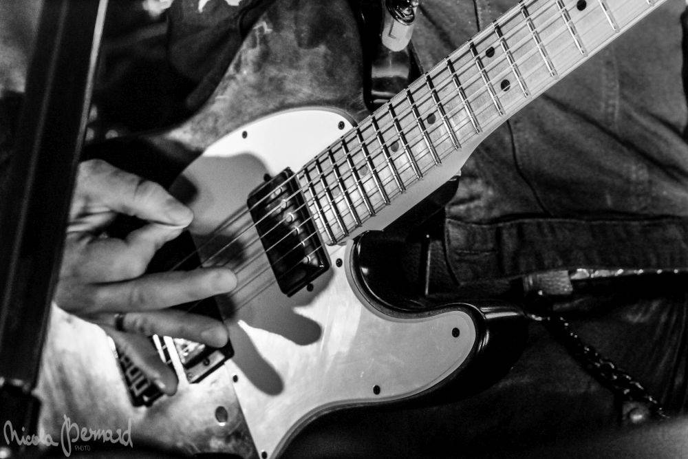 Dymytry mají za sebou 100 koncertů, rozdávali dárky a pozvali malého metalistu na pódium