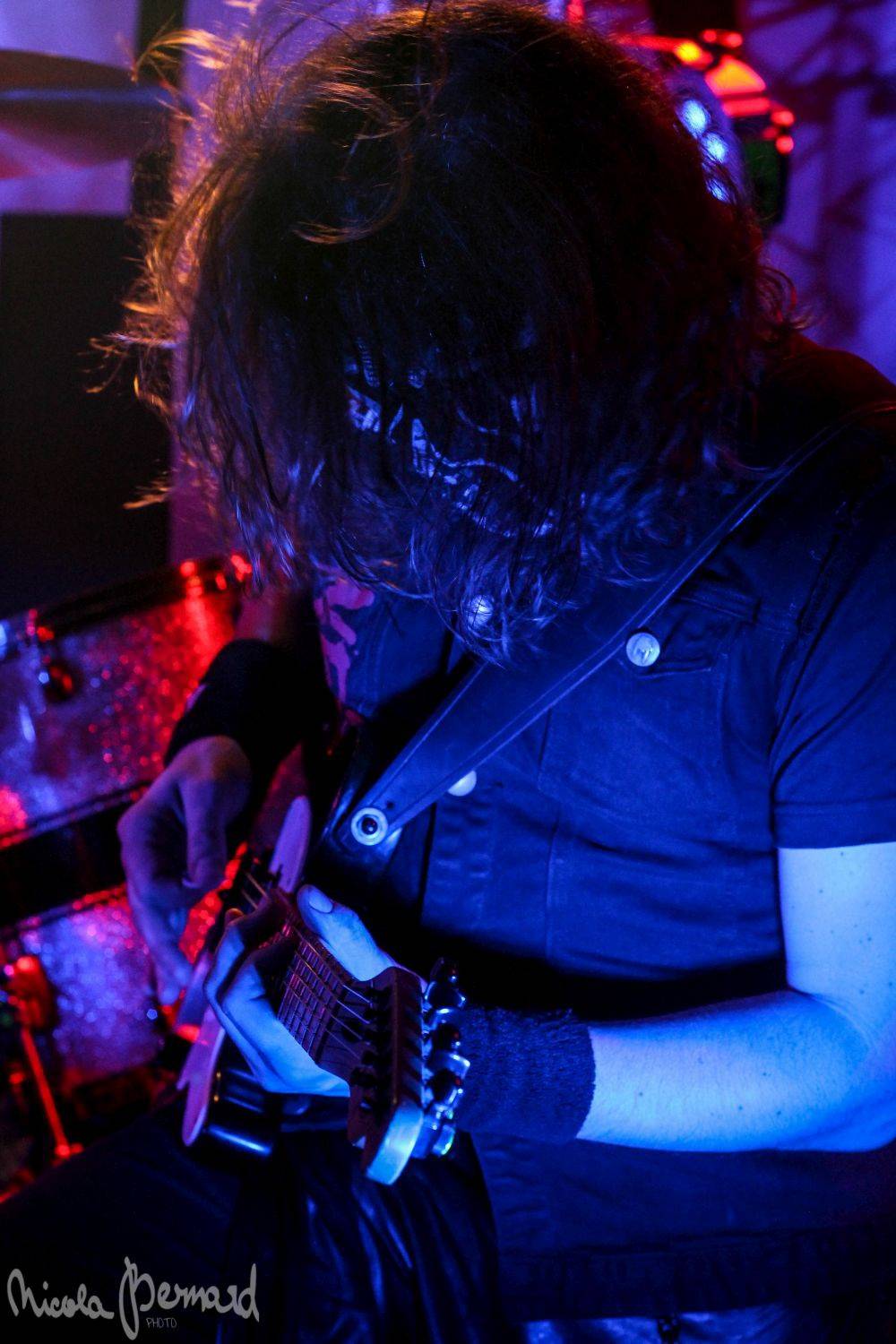 Dymytry mají za sebou 100 koncertů, rozdávali dárky a pozvali malého metalistu na pódium