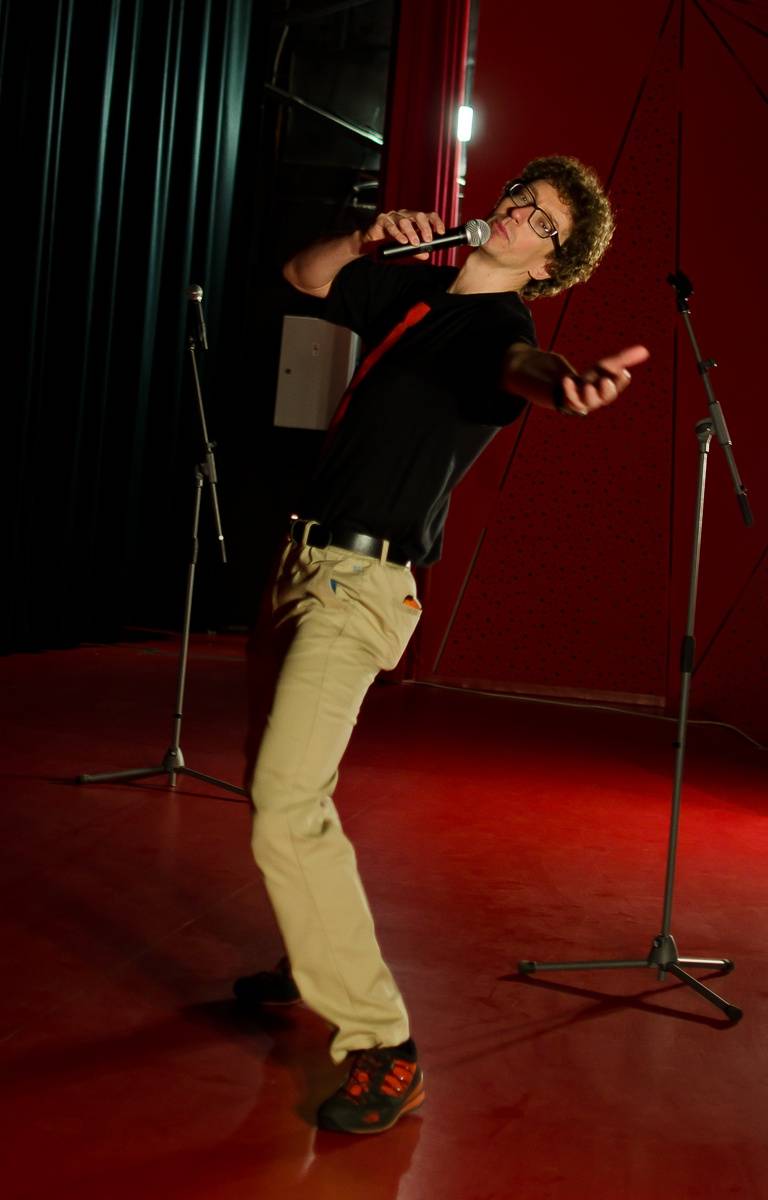 Na stojáka v Kadani: Lukáš Pavlásek a spol. bavili tak, že tekly slzy smíchu