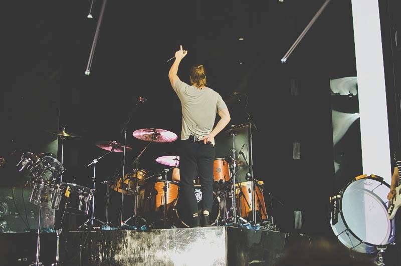 Imagine Dragons chrlili hity v pražské O2 areně