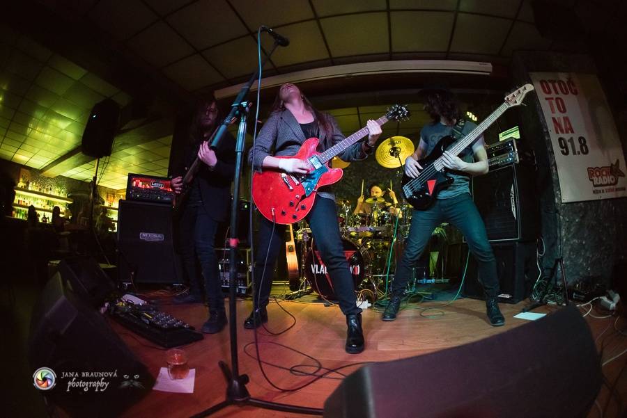 Vladivojsko spustilo metalový řev v Plzni