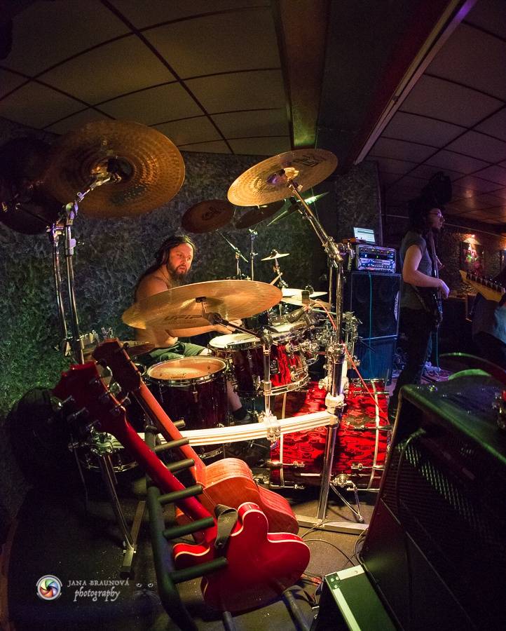 Vladivojsko spustilo metalový řev v Plzni