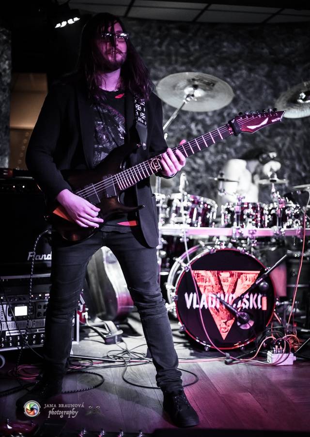 Vladivojsko spustilo metalový řev v Plzni