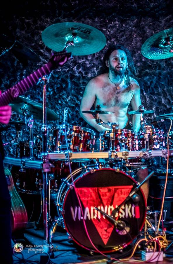 Vladivojsko spustilo metalový řev v Plzni