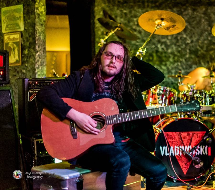 Vladivojsko spustilo metalový řev v Plzni