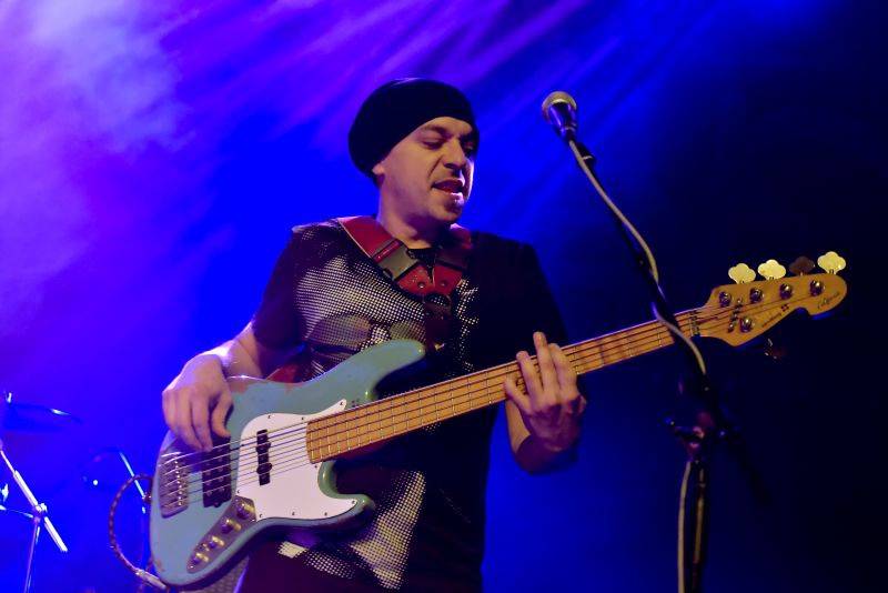 Precedens představili Ivu Marešovou coby svou novou zpěvačku v pražské Akropoli