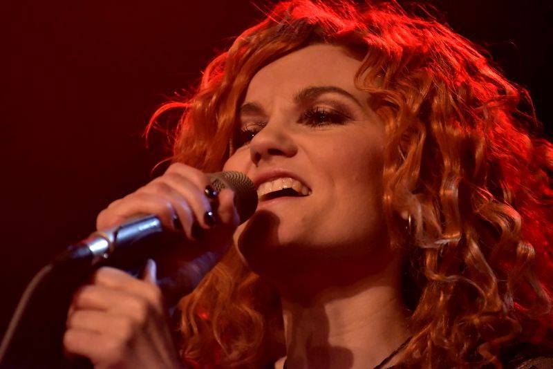 Precedens představili Ivu Marešovou coby svou novou zpěvačku v pražské Akropoli