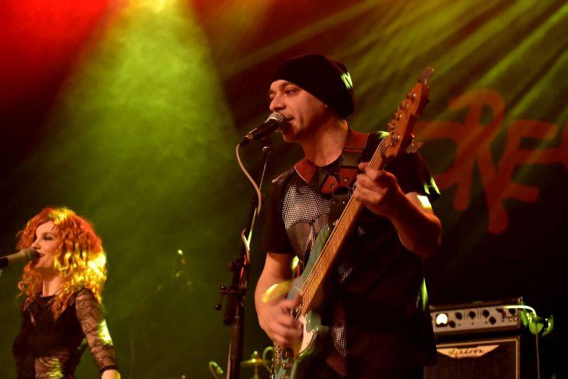 Precedens představili Ivu Marešovou coby svou novou zpěvačku v pražské Akropoli