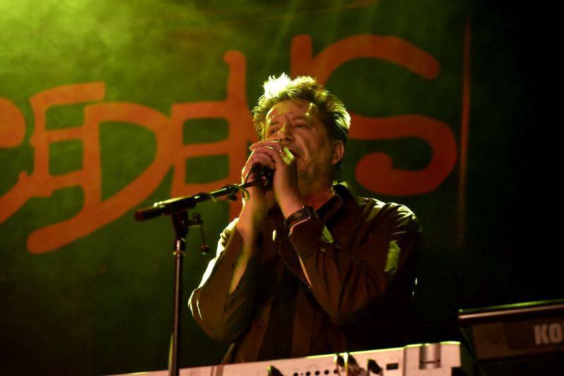 Precedens představili Ivu Marešovou coby svou novou zpěvačku v pražské Akropoli