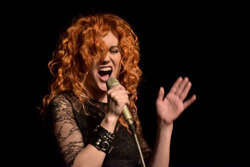 Precedens představili Ivu Marešovou coby svou novou zpěvačku v pražské Akropoli