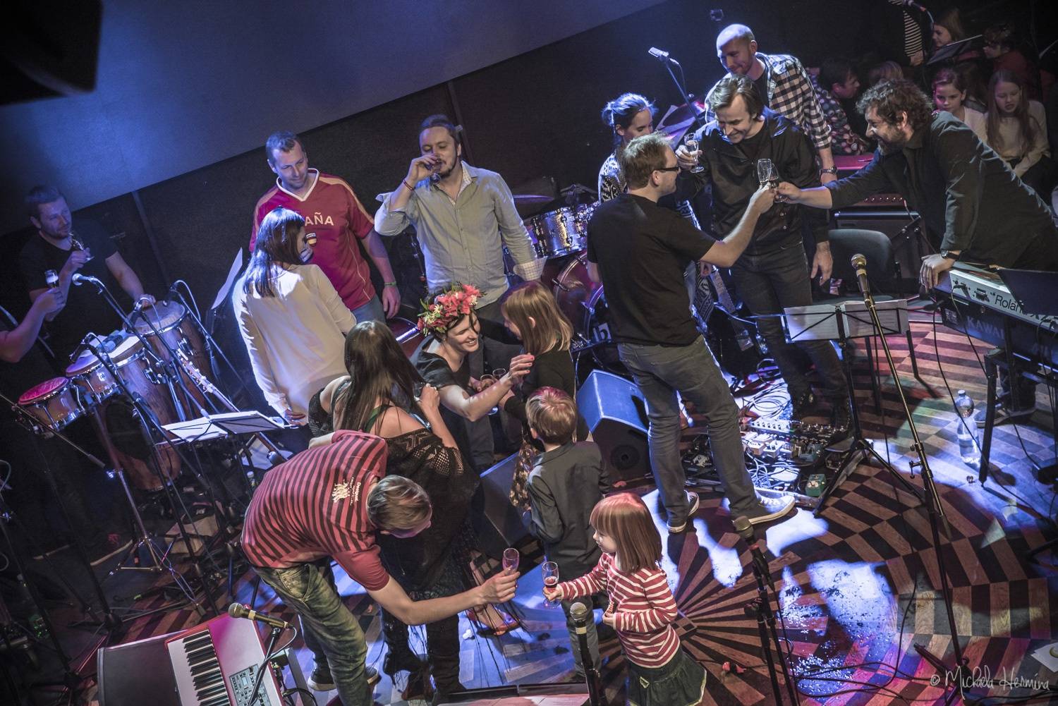 Matej Benko, Klára Vytisková, Dan Bárta, Oto Klempíř, Ondřej Ruml a další se proměnili v Planety