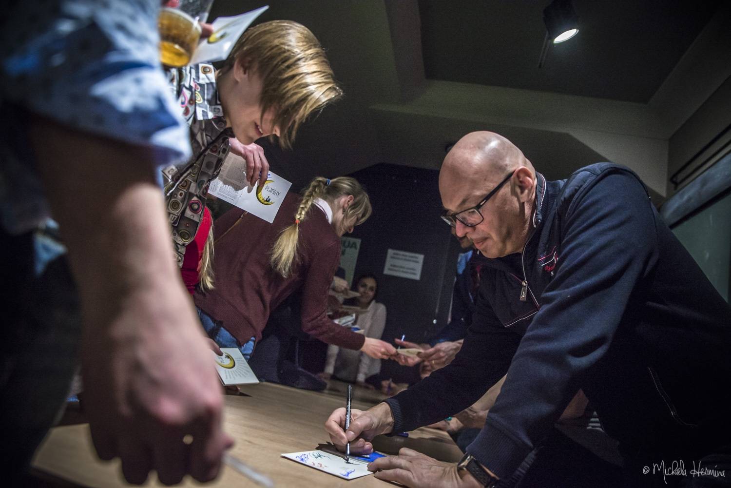 Matej Benko, Klára Vytisková, Dan Bárta, Oto Klempíř, Ondřej Ruml a další se proměnili v Planety
