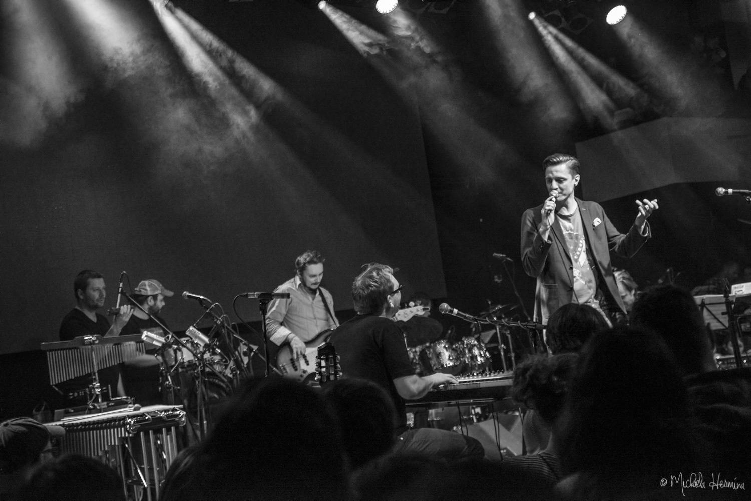 Matej Benko, Klára Vytisková, Dan Bárta, Oto Klempíř, Ondřej Ruml a další se proměnili v Planety