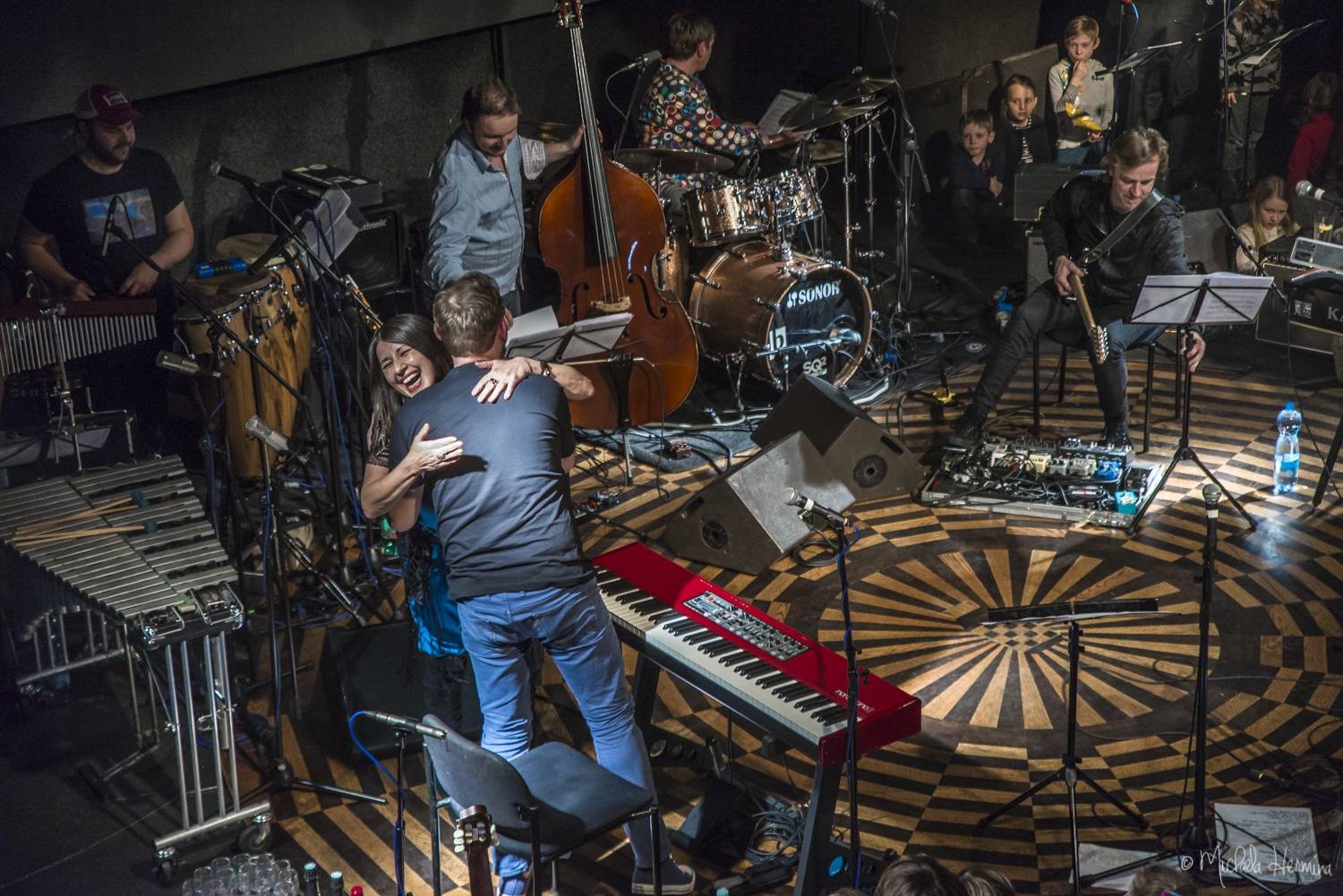 Matej Benko, Klára Vytisková, Dan Bárta, Oto Klempíř, Ondřej Ruml a další se proměnili v Planety