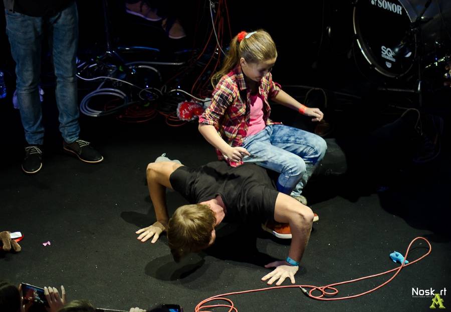 Emma Drobná, Štěpán Urban a další finalisté SuperStar vytáhli fanoušky do SaSaZu