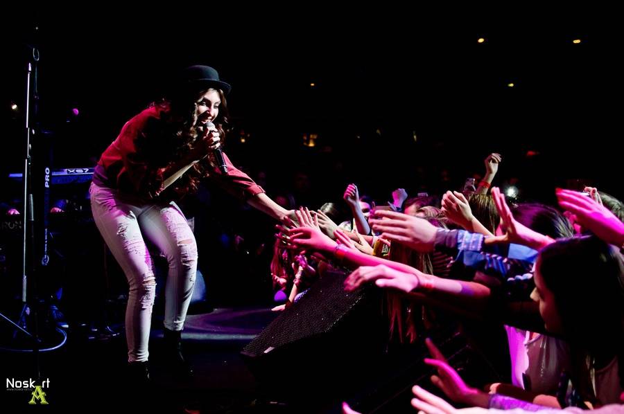 Emma Drobná, Štěpán Urban a další finalisté SuperStar vytáhli fanoušky do SaSaZu