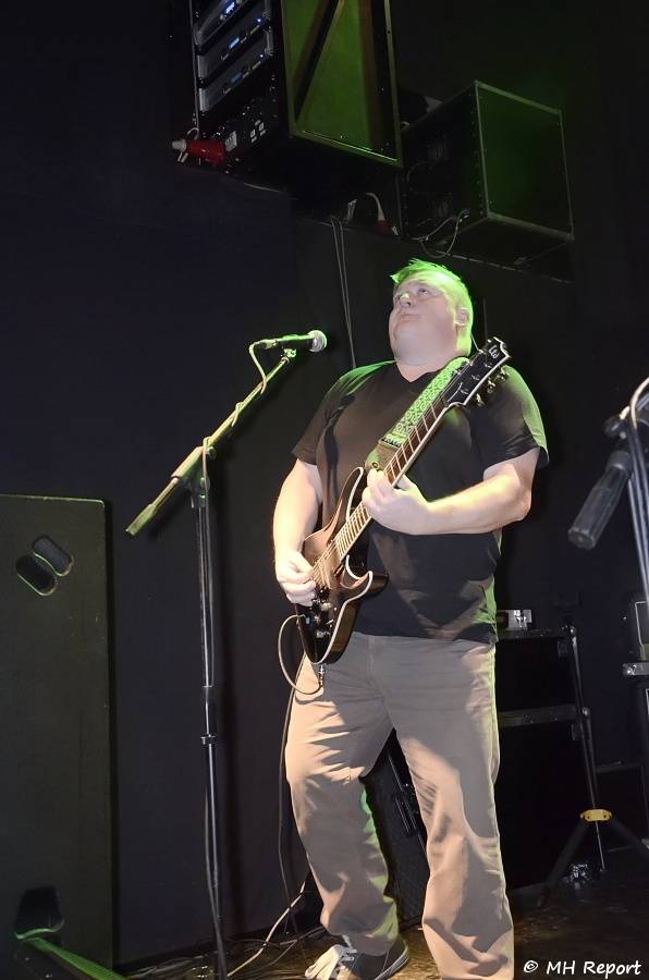 Amores Perros slavili 10 let! Od fanoušků dostali i dort