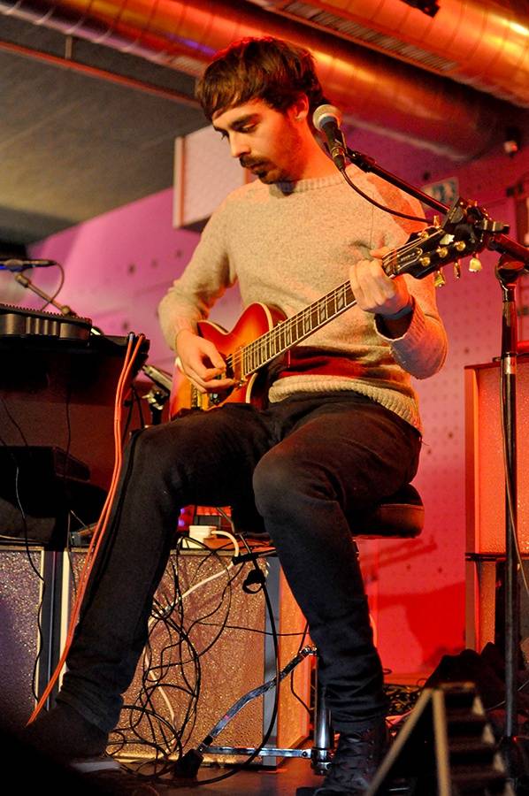 Jedna bota a bubenický um - Will Samson a Manu Delago okouzlili  festival Spectaculare