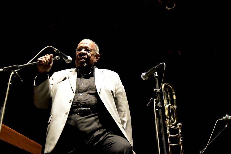 Fred Wesley, který skládal písně pro Jamese Browna, v Praze čaroval s trombonem
