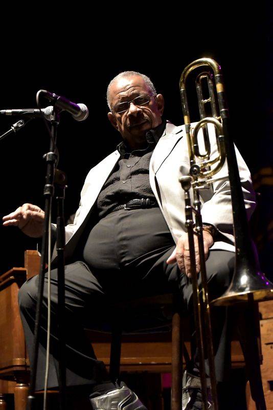 Fred Wesley, který skládal písně pro Jamese Browna, v Praze čaroval s trombonem