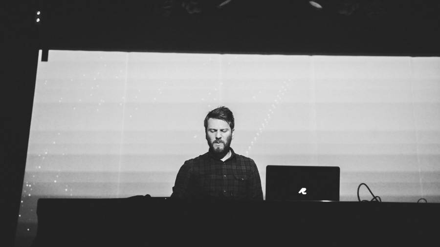 Pokračoval festival Spectaculare: Rival Consoles málem zbořil Palác Akropolis